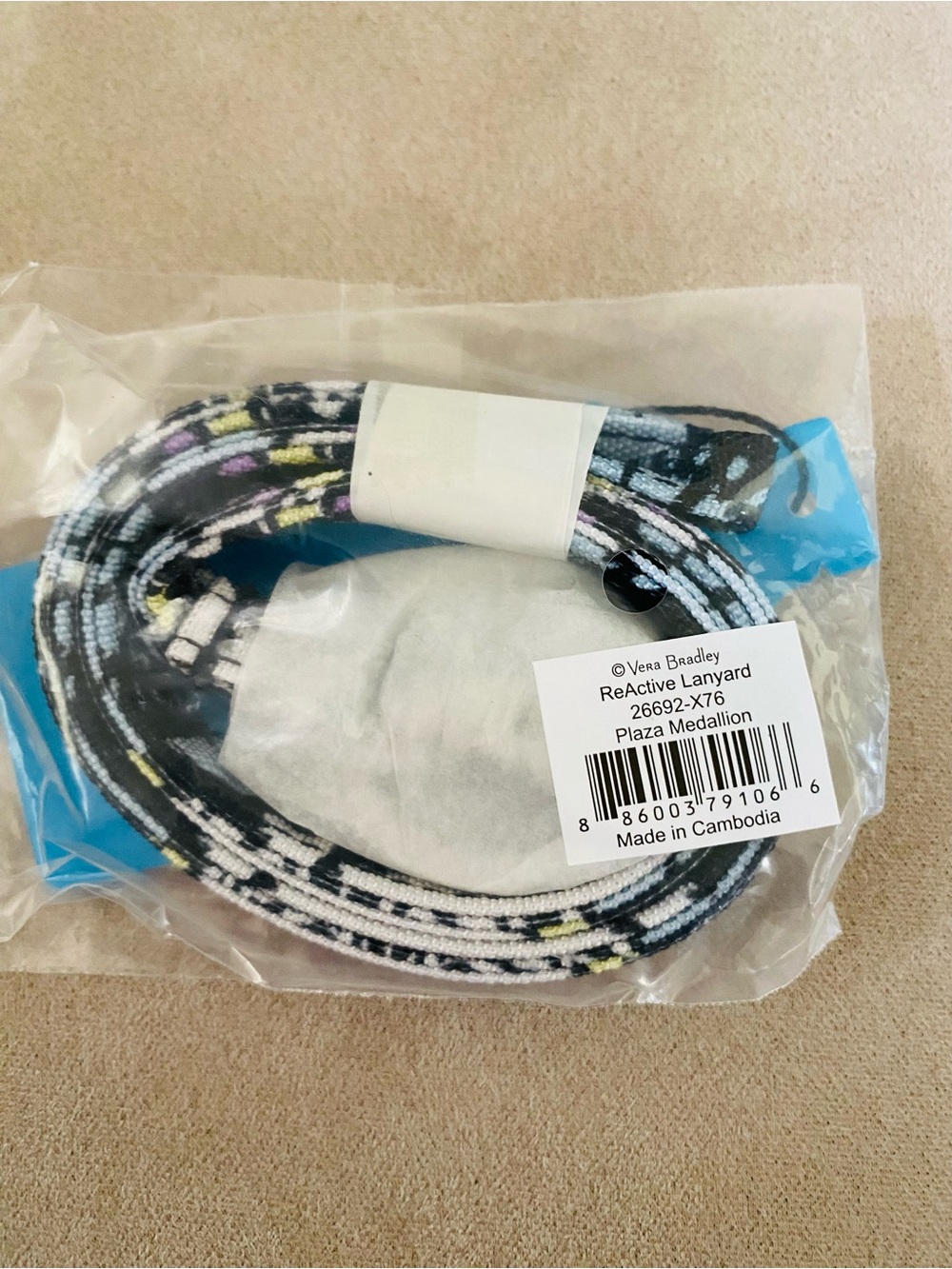 Vera Bradley Lanyard NWT “ Plaza medallion”